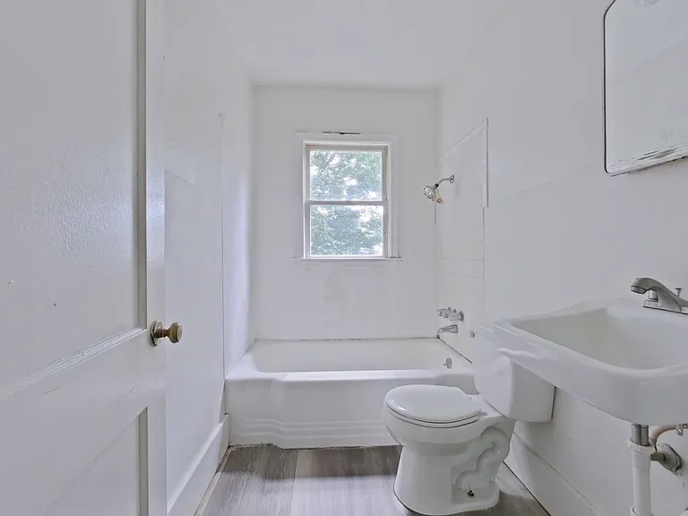 401 Chestnut Dr #A — Photo 10