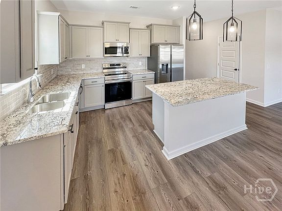 4th image of 167 Juniper Drive