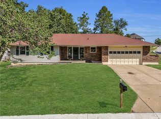 3118 NW Karen Rd, Kansas City, MO 64151