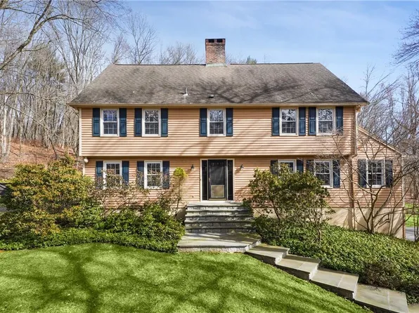 11 Longview Road, South Salem, NY 10590