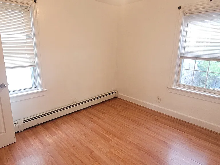 9 Erastus St #2F — Photo 8