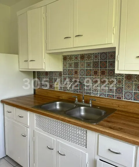 33 Madeira Ave #3 — Photo 11