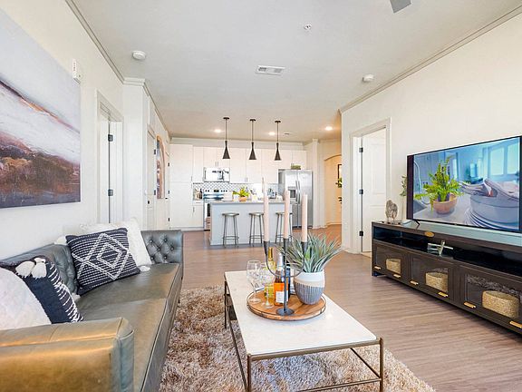 3rd image of 2355 Mercantile St #6412954