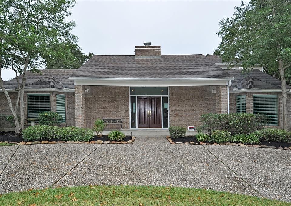 1st image of 1059 Flagmore Dr