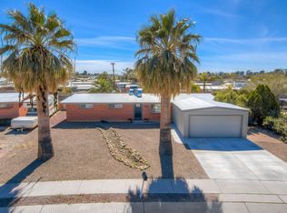 7310 E Montecito Dr, Tucson, AZ 85710