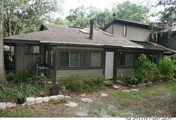 3rd image of 1636 NW 19th Cir