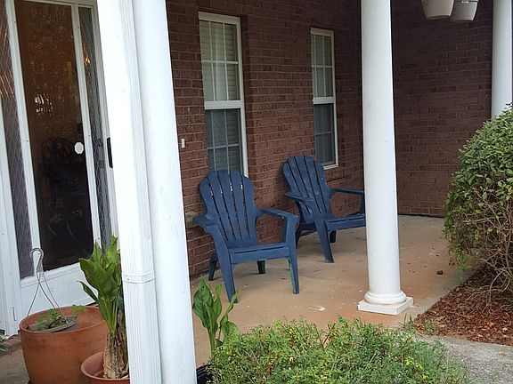 4th image of 3339 Hunters Hill Dr