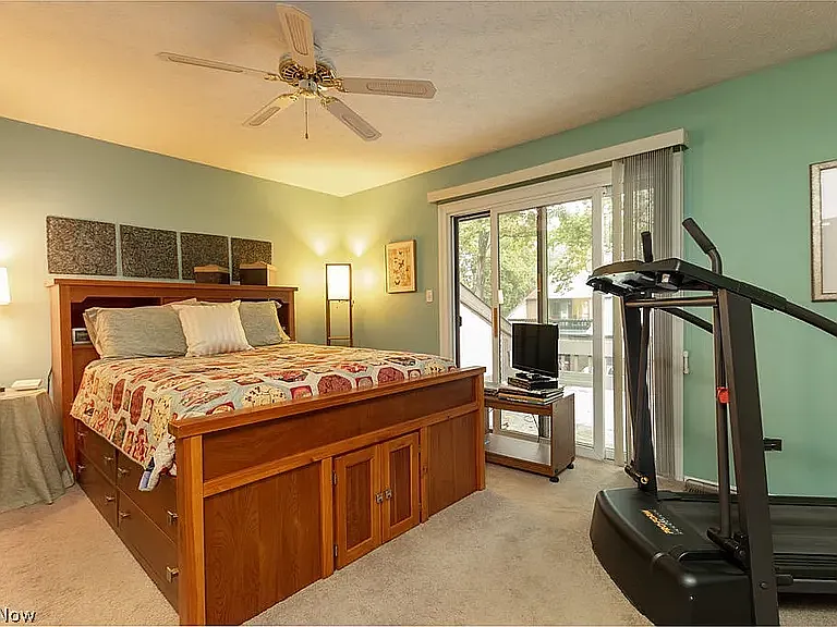 4458 Habersham Ln N #223 — Photo 15