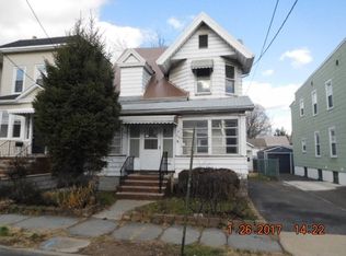 209 Laurel Ave, Kearny, NJ 07032