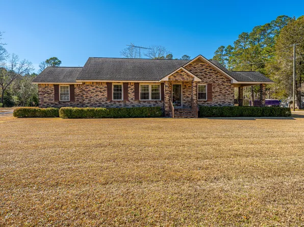 288 E Main St, Harleyville, SC 29448