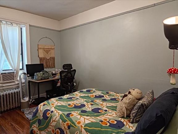 4th image of 106 Clarkson Ave APT 2F