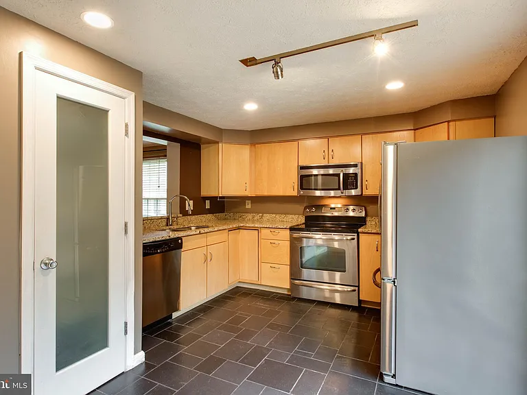3400 Oak West Dr — Photo 14