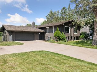 6764 Valley View Rd, Edina, MN 55439
