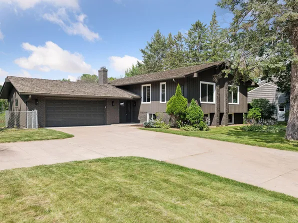 6764 Valley View Rd, Edina, MN 55439