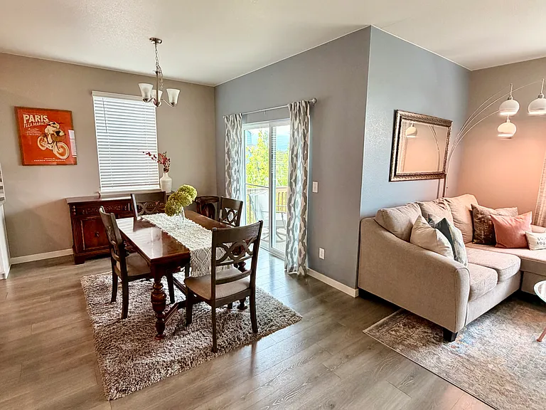 1820 Hydrangea Dr — Photo 9