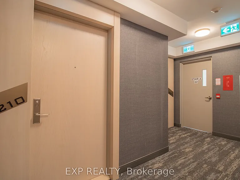 77 Mutual St #2210 — Photo 5