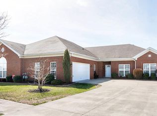 453 Turnberry Ln, Shelbyville, KY 40065