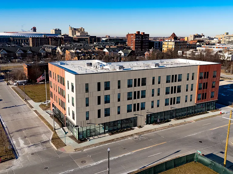 Brush Park Apartments — Photo 20