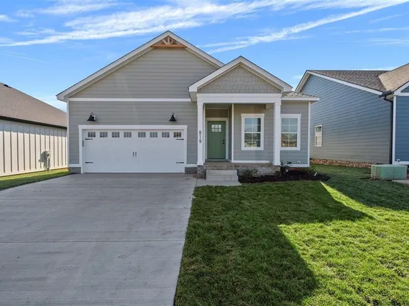 819 Shelldrake Ct, Bowling Green, KY 42101