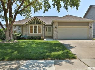 7630 S 37th St, Lincoln, NE 68516