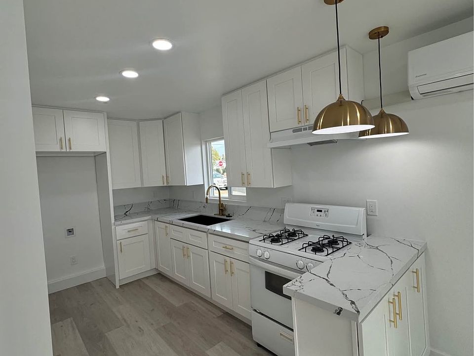 1st image of 10449 Memory Park Ave
