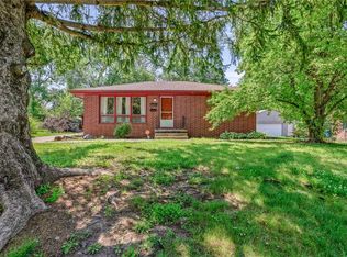 1404 Kenyon Ave, Des Moines, IA 50315