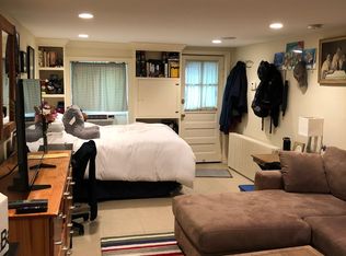 1662 Irving St NW #B, Washington, DC 20010