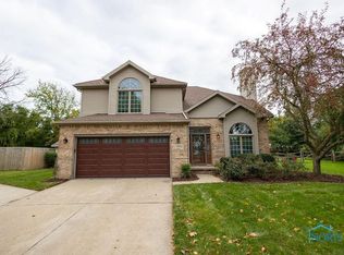 28662 Woodland Ave, Perrysburg, OH 43551