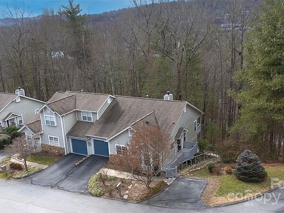 2nd image of 365 Laurel Park Pl