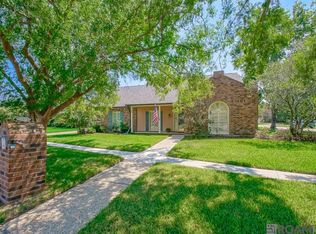 3929 Lake Sherwood Ave E, Baton Rouge, LA 70816