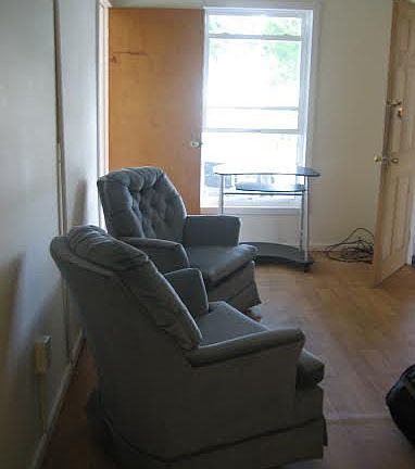 Livingroom showing some furniture