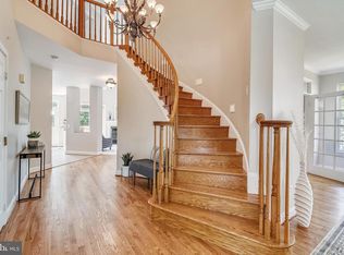 3102 White Daisy Pl, Fairfax, VA 22031