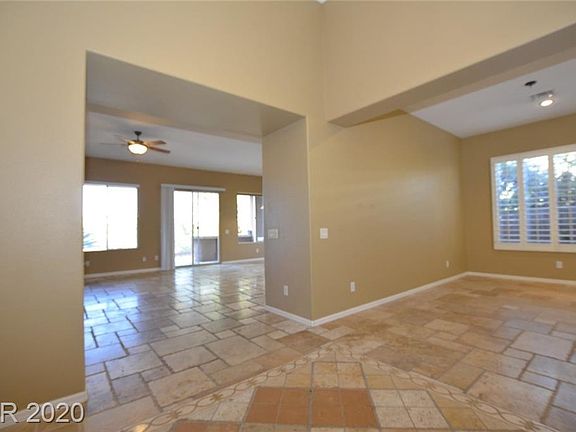 4th image of 96 Emerald Dunes Cir