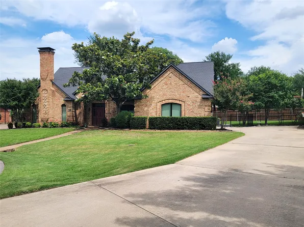 40 Remington Ter, Lewisville, TX 75077