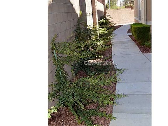 2nd image of 5855 Valley Dr Unit 1018