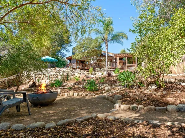 242 Prospect St, Oak View, CA 93022