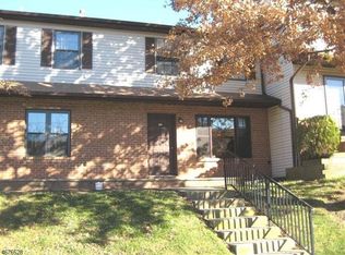 178 Riva Dr, Hackettstown, NJ 07840