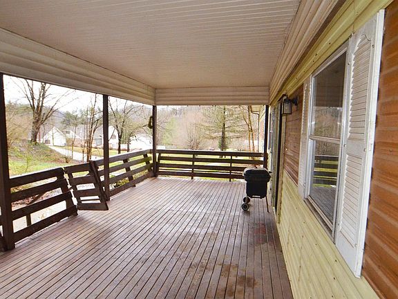 2nd image of 140 Campbells Br