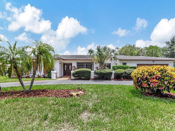 2nd image of 9298 NW 16th Street
