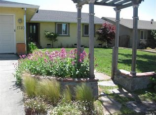 1740 Gilrix St, Petaluma, CA 94954