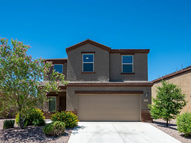 2580 E Calle Palta — Photo 30