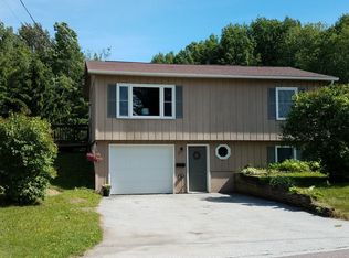 5 Hebert Dr, Barre, VT 05641