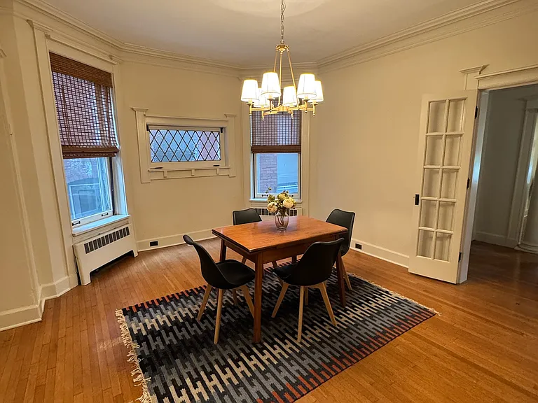 6110 Waterman Blvd — Photo 9