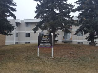 16420 95th Ave NW, Edmonton, AB T5P0A9