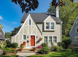 2235 Tipperary Rd, Kalamazoo, MI 49008