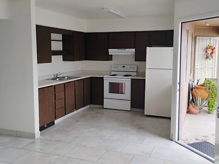 1149 W Dragoon Cir — Photo 1