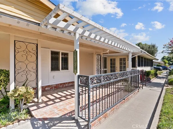 26751 Whispering Leaves Dr Unit B, Santa Clarita, CA 91321