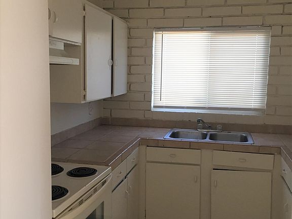 2nd image of 2548 W Georgia Ave #15