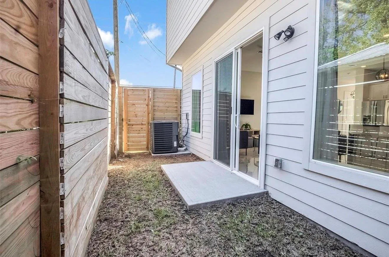 5908 Saint Augustine St — Photo 3