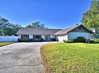 505 Mandy St, Auburndale, FL 33823